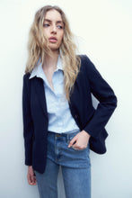 Load image into Gallery viewer, BLAZER CLASICO DOBLE BOTON AZUL