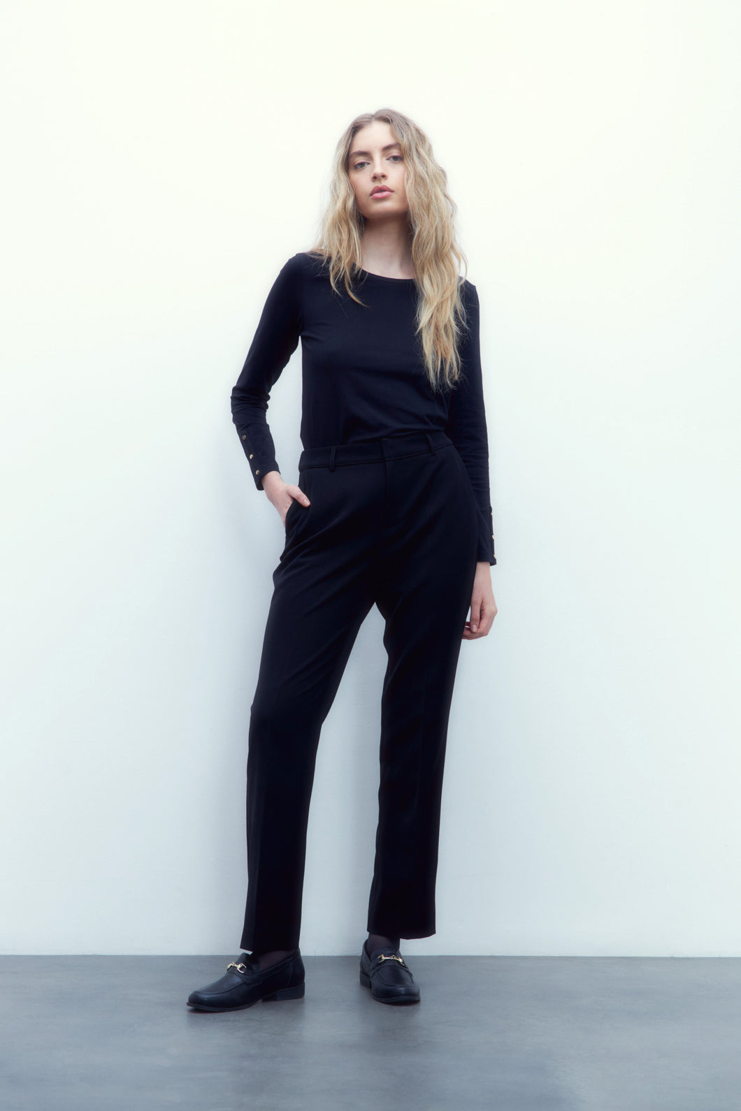 PANTALON RECTO SASTRERO NEGRO