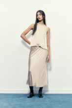 Load image into Gallery viewer, FALDA SATIN AL BIES