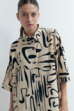Load image into Gallery viewer, VESTIDO PLISADO ESTAMPADO