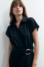 Load image into Gallery viewer, Vestido con falda plisada