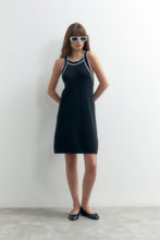 Load image into Gallery viewer, VESTIDO TEJIDO CON VIVOS EN CONTRASTE