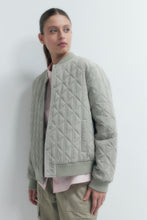 Load image into Gallery viewer, BOMBER CAPITONEADA