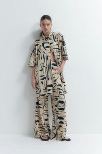 PANTALON PLISADO ESTAMPADO