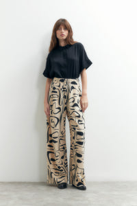 PANTALON PLISADO ESTAMPADO