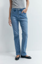 Load image into Gallery viewer, JEAN RECTO LILY