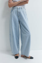 Load image into Gallery viewer, JEAN TOVE BARREL