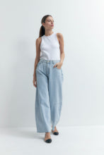 Load image into Gallery viewer, JEAN TOVE BARREL