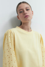 Load image into Gallery viewer, SWEATSHIRT CON MANGAS DE BRODERIE