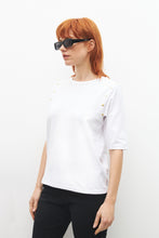 Load image into Gallery viewer, Remera con Botones Metalicos