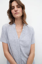 Load image into Gallery viewer, Blusa de Lino con volado