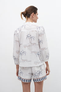 CAMISA ESTAMPADA CON BORDADO