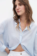 Load image into Gallery viewer, CAMISA CON BRILLOS