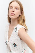 Load image into Gallery viewer, TOP BRODERIE CON BORDADOS