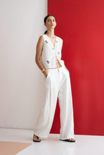 Load image into Gallery viewer, TOP BRODERIE CON BORDADOS