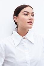 Load image into Gallery viewer, CAMISA MANGA ABULLONADA