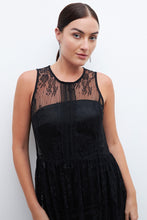 Load image into Gallery viewer, TUNICA LARGA ENCAJE