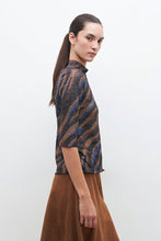 Load image into Gallery viewer, POLERA ANIMAL PRINT