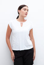 Load image into Gallery viewer, REMERA CON PUFF PRINT