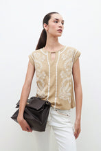 Load image into Gallery viewer, REMERA CON PUFF PRINT