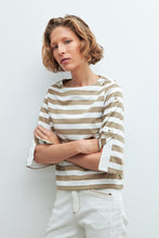 Load image into Gallery viewer, SWEATSHIRT RAYADO CON BOTONES