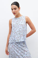 Load image into Gallery viewer, BLUSA CON ESTAMPA FLORAL