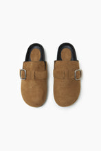 Load image into Gallery viewer, ZUECO SIMIL GAMUZA CON HEBILLA