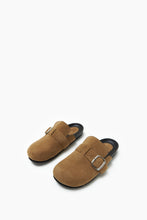 Load image into Gallery viewer, ZUECO SIMIL GAMUZA CON HEBILLA