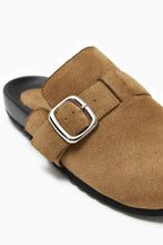 Load image into Gallery viewer, ZUECO SIMIL GAMUZA CON HEBILLA