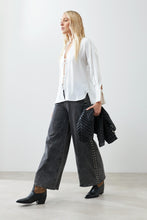 Load image into Gallery viewer, CAMISA SATIN CON LAZOS