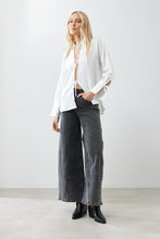 Load image into Gallery viewer, CAMISA SATIN CON LAZOS