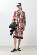 Load image into Gallery viewer, Vestido estampado abstracto - beige