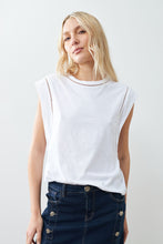 Load image into Gallery viewer, MUSCULOSA CON VAINILLAS