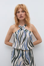Load image into Gallery viewer, Top Escote Halter estampado