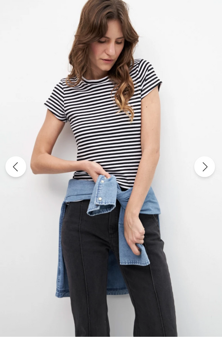 REMERA MANGA CORTA RAYADA